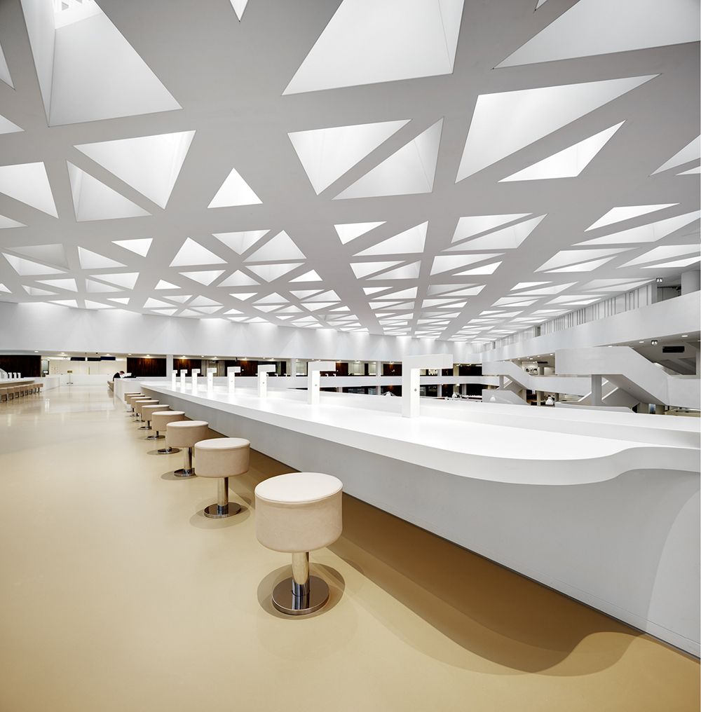 Educational Center Erasmus | Interior, Medical center, Interior