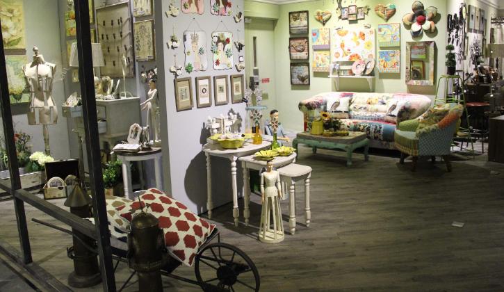 home decor stores in goa Goa whatshot